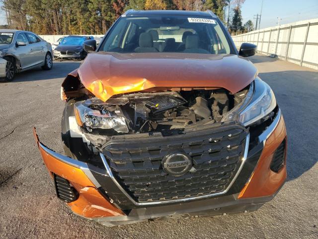 Nissan Kicks Sv Image 11