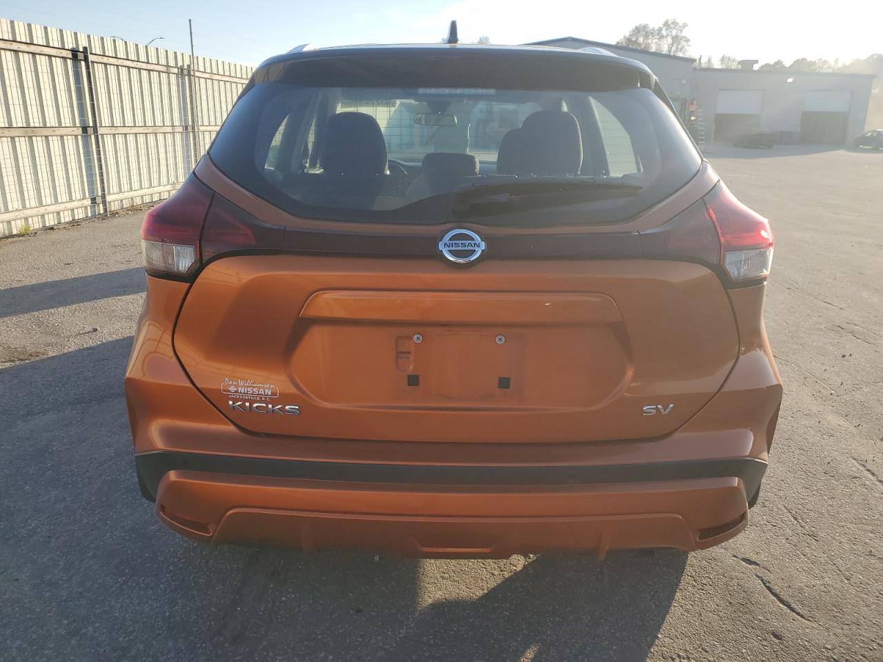 Nissan Kicks Sv Image 2
