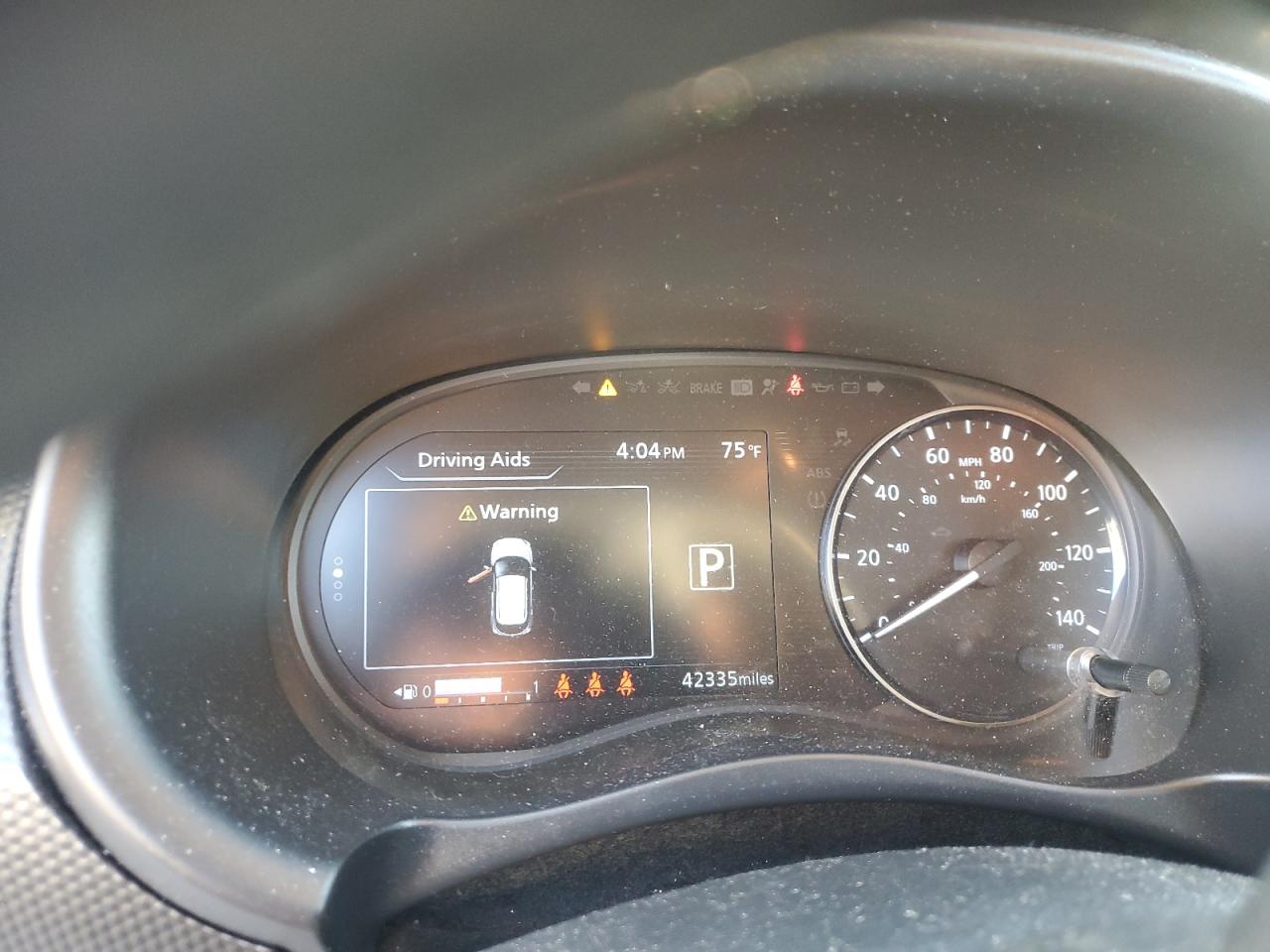 Nissan Kicks Sv Image 8