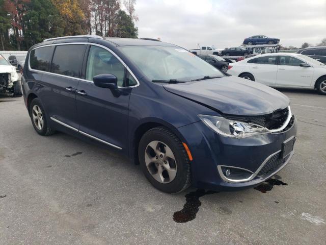 Chrysler Pacifica Touring L Plus Image 7