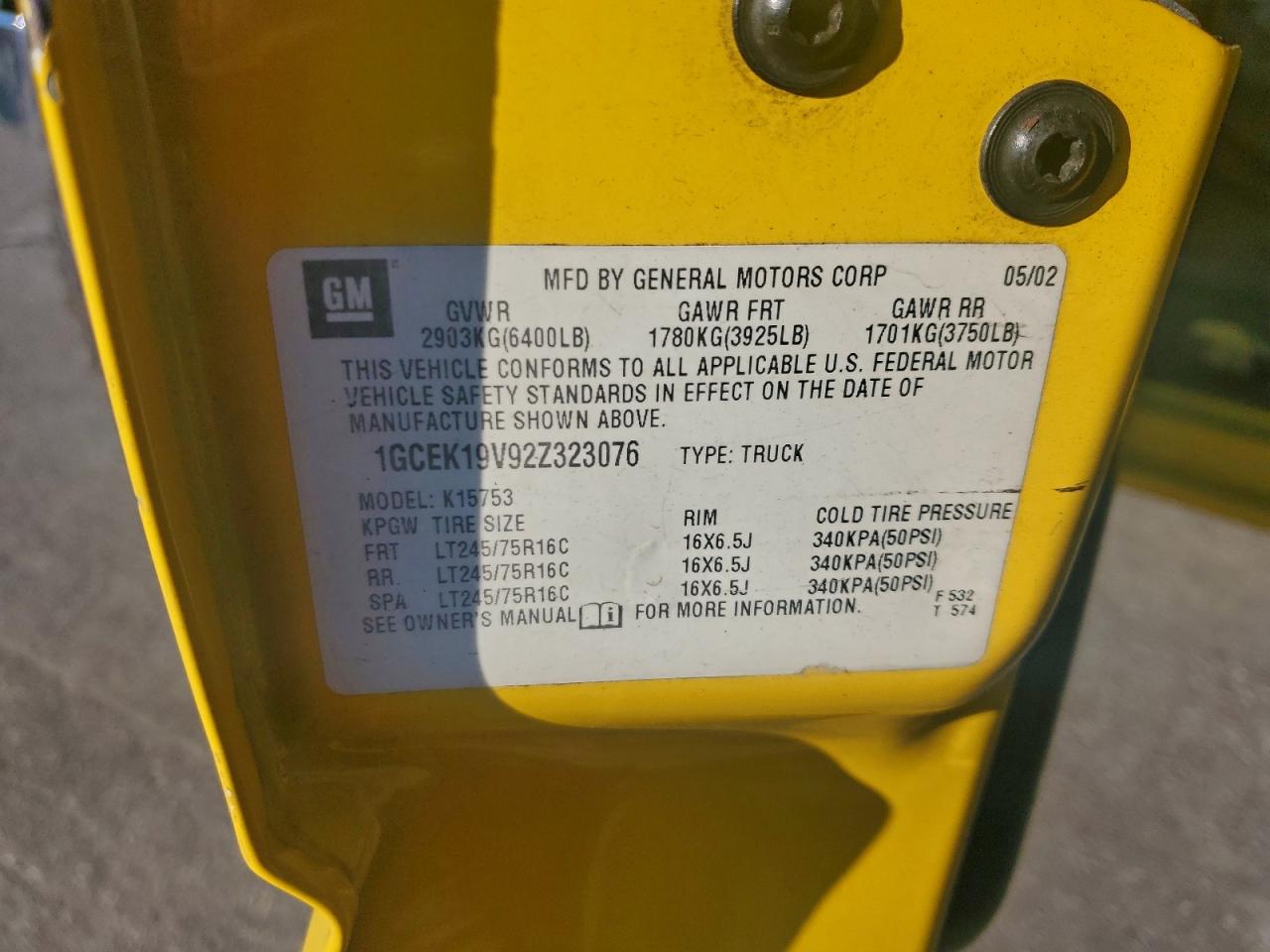 Chevrolet Silverado K1500 Image 12