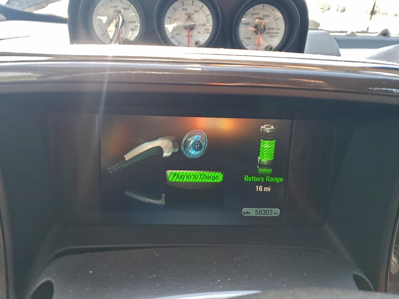 Chevrolet Volt Image 3