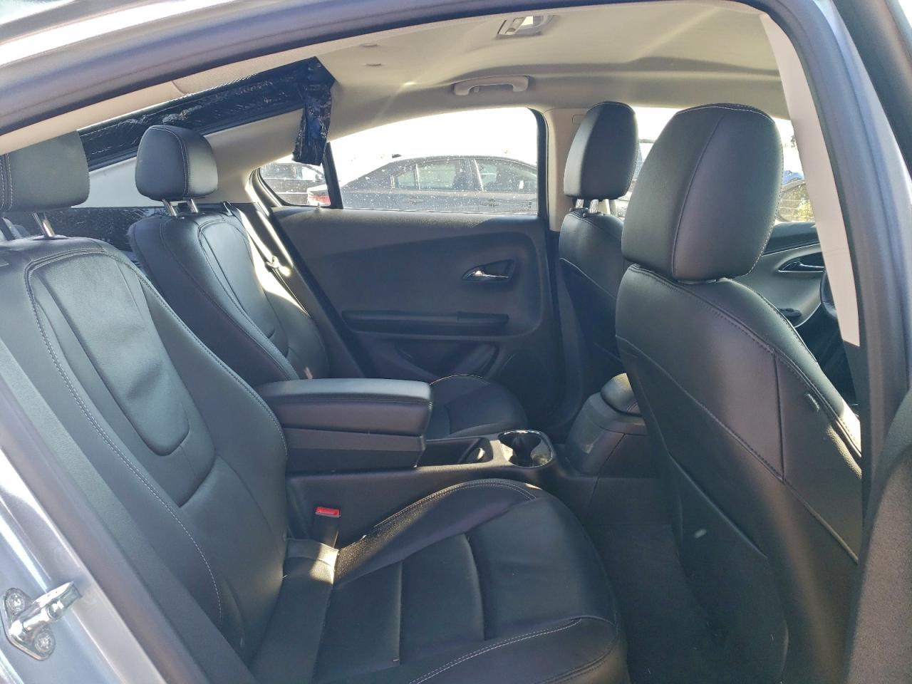 Chevrolet Volt Image 10