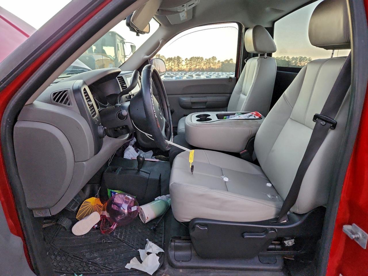 Chevrolet Silverado K1500 Image 7