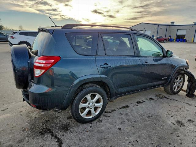 Toyota RAV4 Limited Image 2