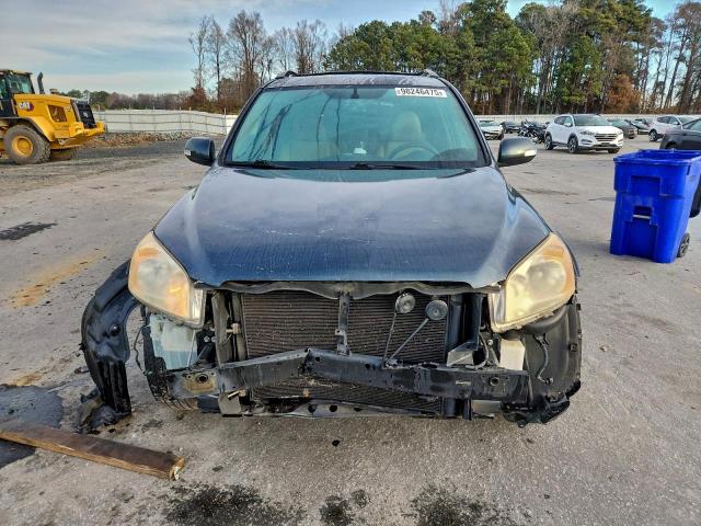 Toyota RAV4 Limited Image 5