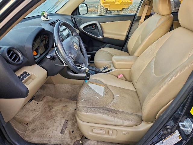 Toyota RAV4 Limited Image 7