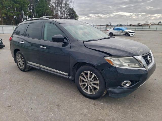 Nissan Pathfinder S Image 5