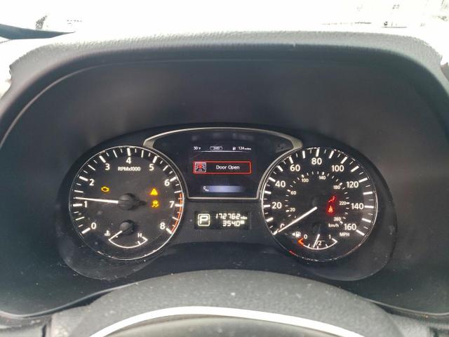 Nissan Pathfinder S Image 11