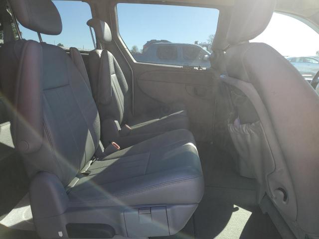 Chrysler Minivan Touring Image 10