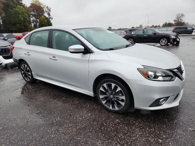 Nissan Sentra S Image 8