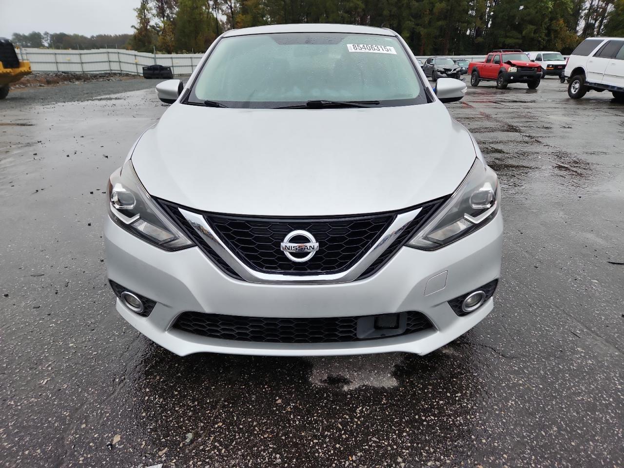 Nissan Sentra S Image 6