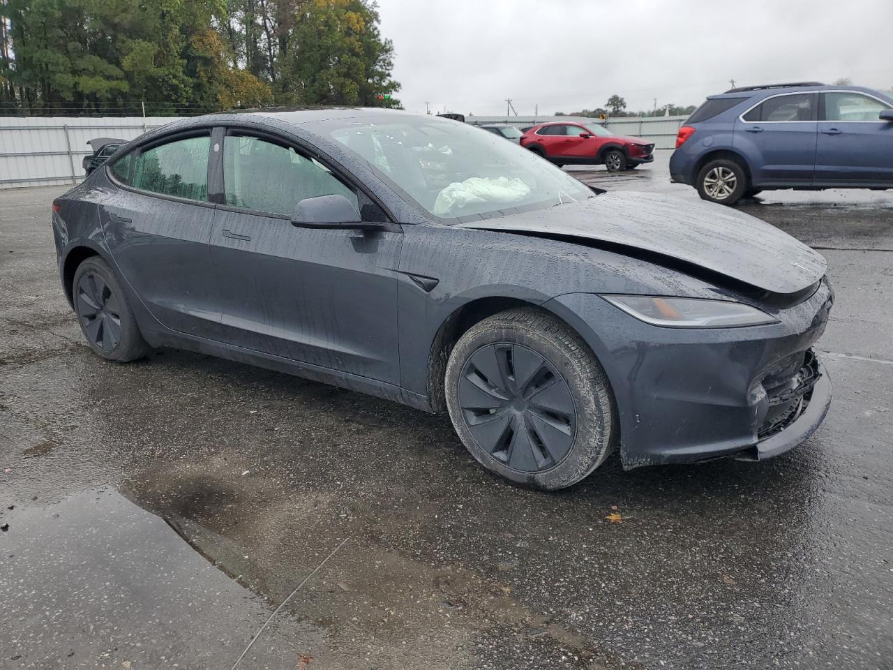 Tesla Model 3 Image 10