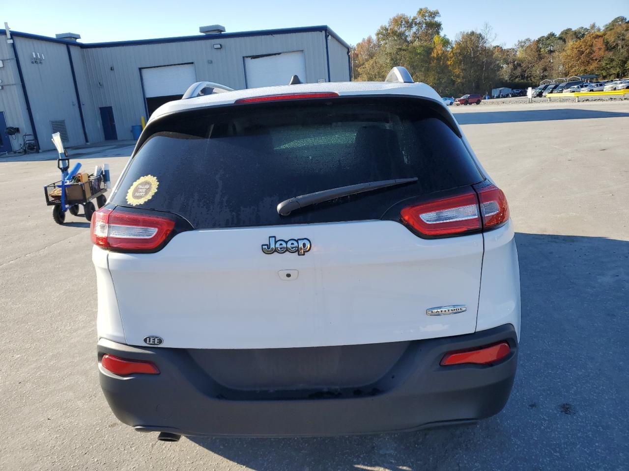 Jeep Grand Cherokee Latitude Image 11