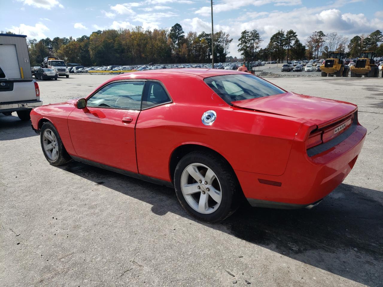 Dodge Challenger Sxt Image 2