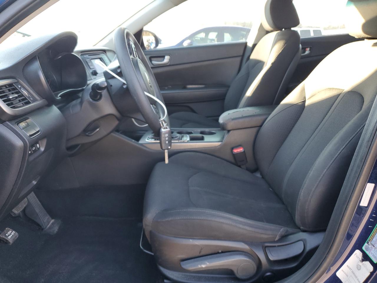 Kia Optima Lx Image 12