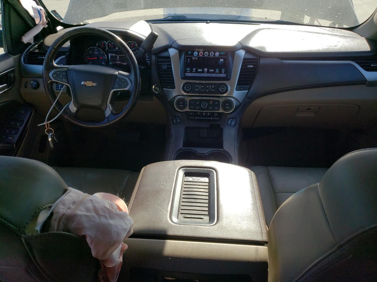 Chevrolet Suburban C1500 Lt Image 10