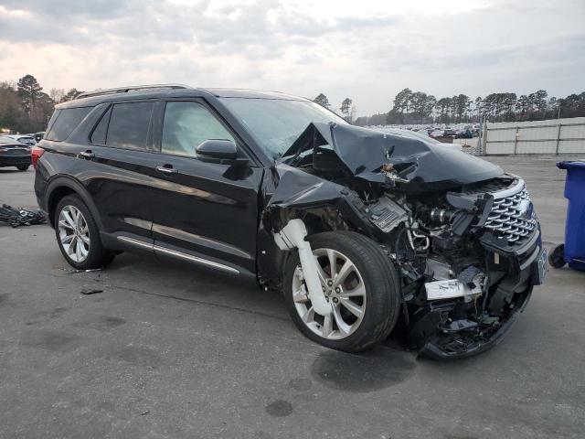 Ford Explorer Platinum Image 4