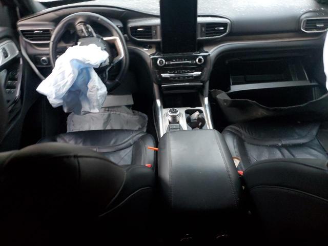 Ford Explorer Platinum Image 6