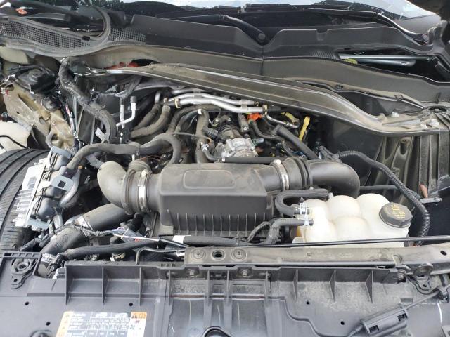 Ford Explorer Platinum Image 11