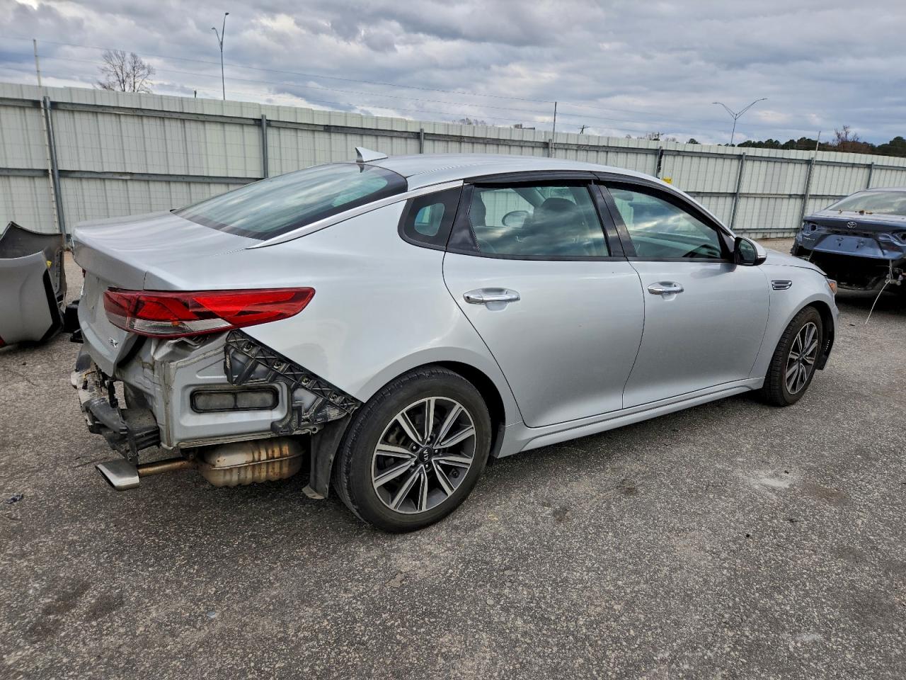 Kia Optima Ex Image 5