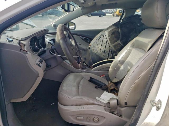 Buick LaCrosse Cxl Image 8