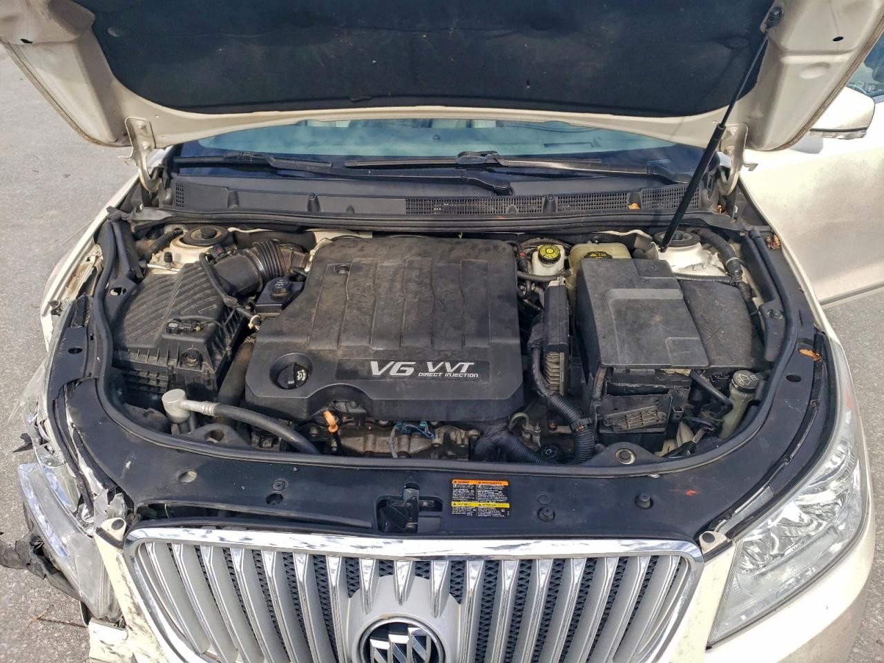 Buick LaCrosse Cxl Image 5