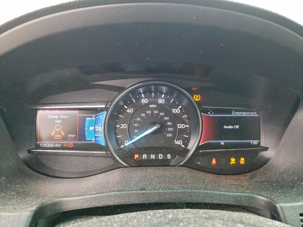 Ford Explorer Limited Image 9