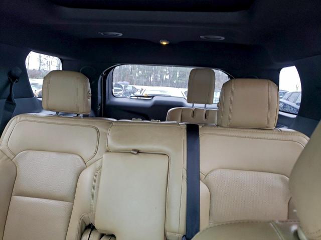 Ford Explorer Limited Image 7