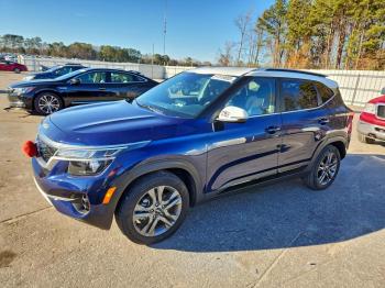  Salvage Kia Seltos