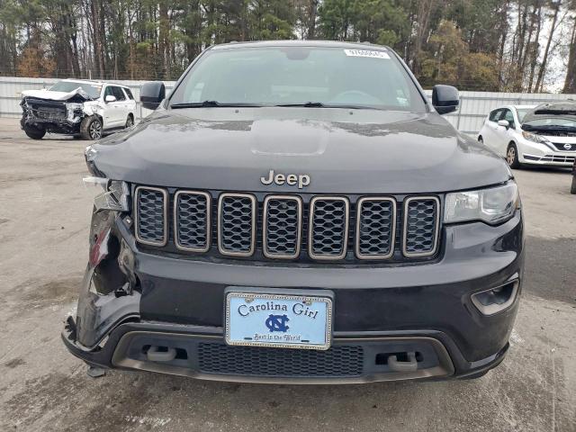 Jeep Grand Cherokee Limited Image 3