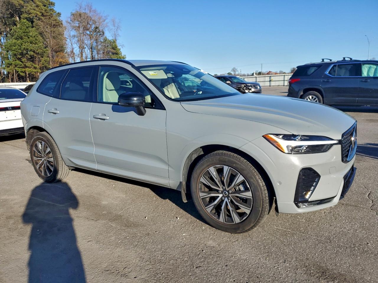 Volvo Xc60 Plus Plus Image 4