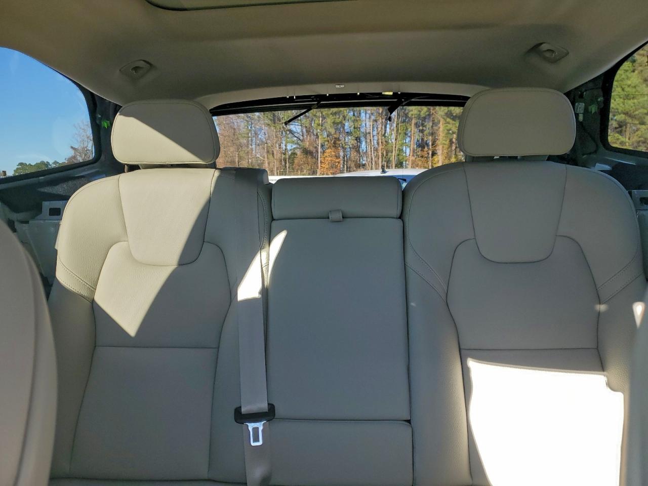 Volvo Xc60 Plus Plus Image 13