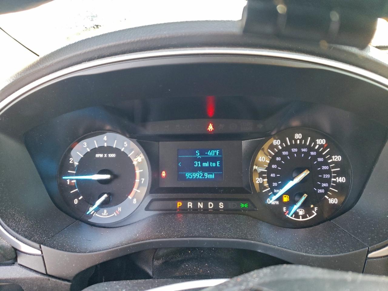 Ford Fusion S Image 3