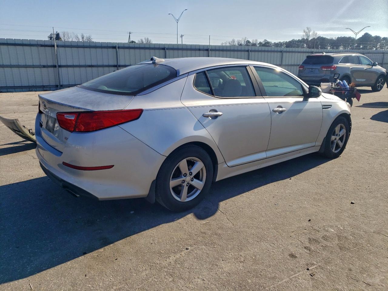 Kia Optima Lx Image 2