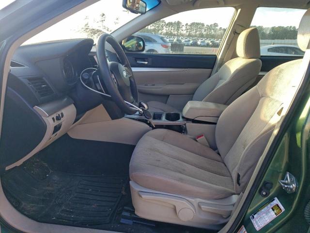 Subaru Outback 2.5i Image 4