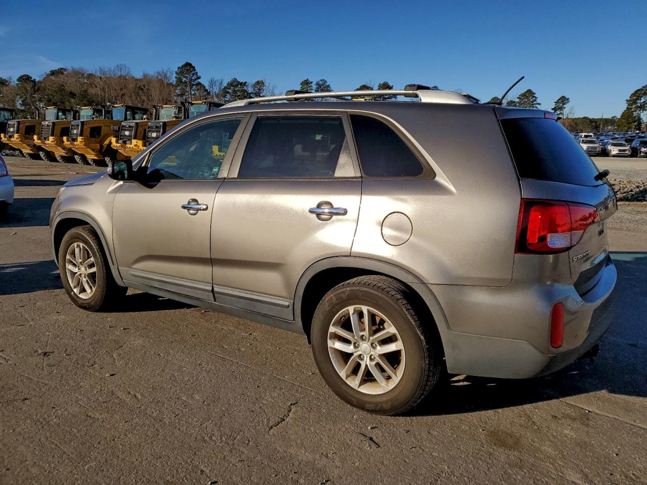 Kia Sorento Lx Image 2