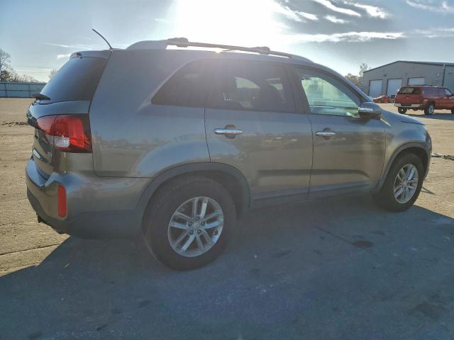 Kia Sorento Lx Image 3