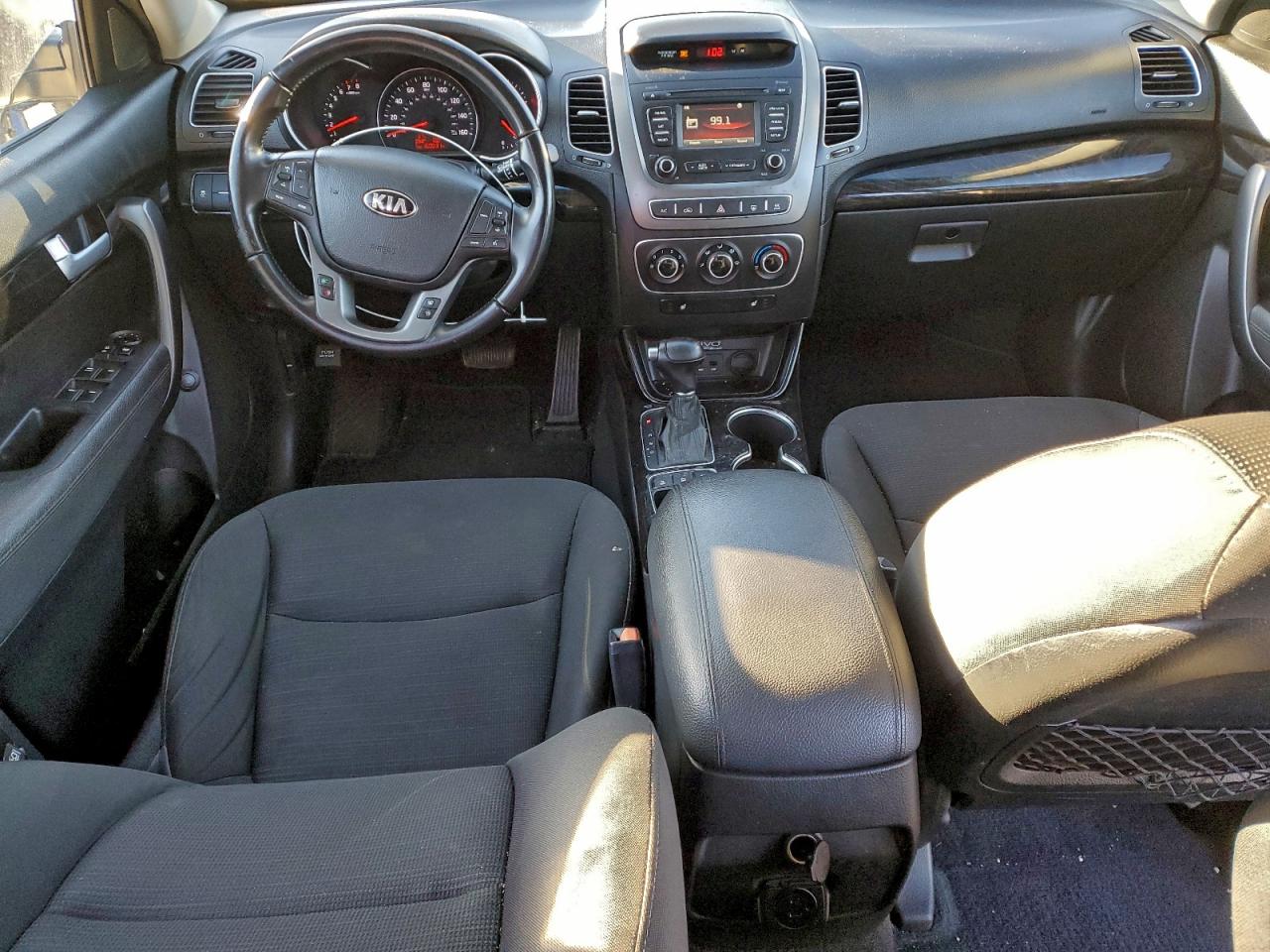 Kia Sorento Lx Image 13