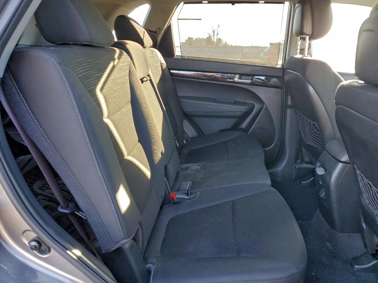 Kia Sorento Lx Image 8