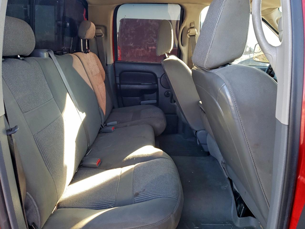 Dodge Ram 1500 St Image 8