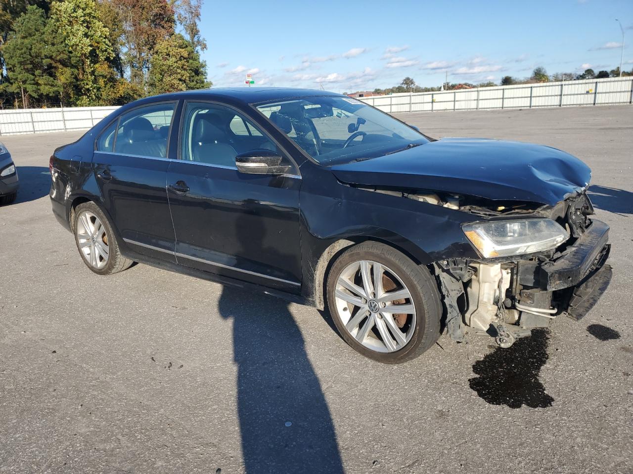 Volkswagen Jetta Sel Image 12