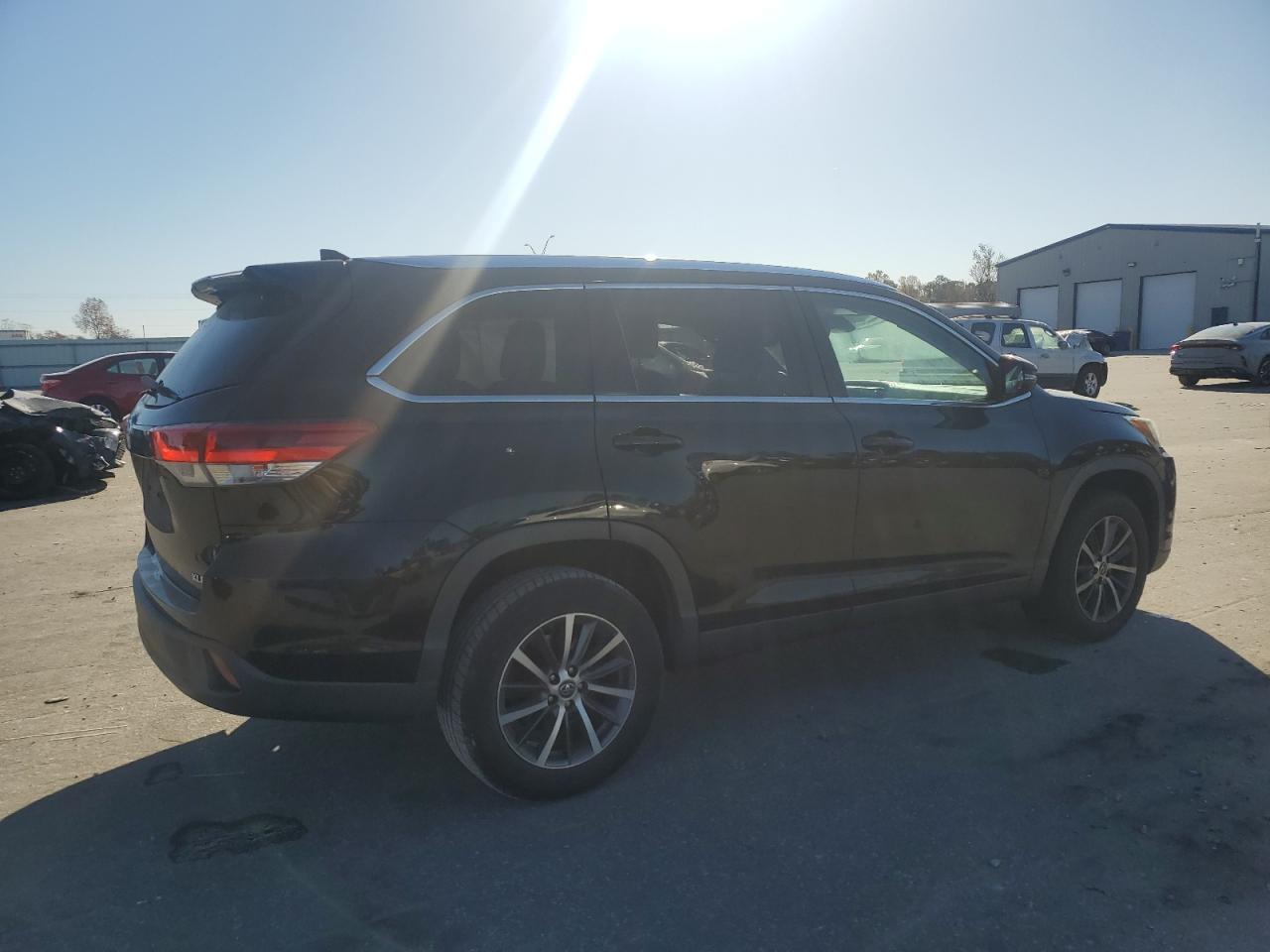 Toyota Highlander Se Image 11