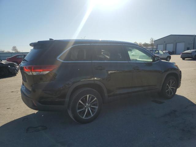 Toyota Highlander Se Image 11