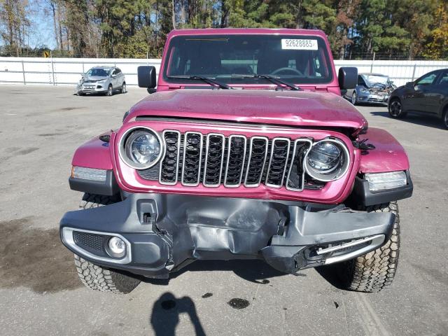 Jeep Wrangler Sahara Image 4