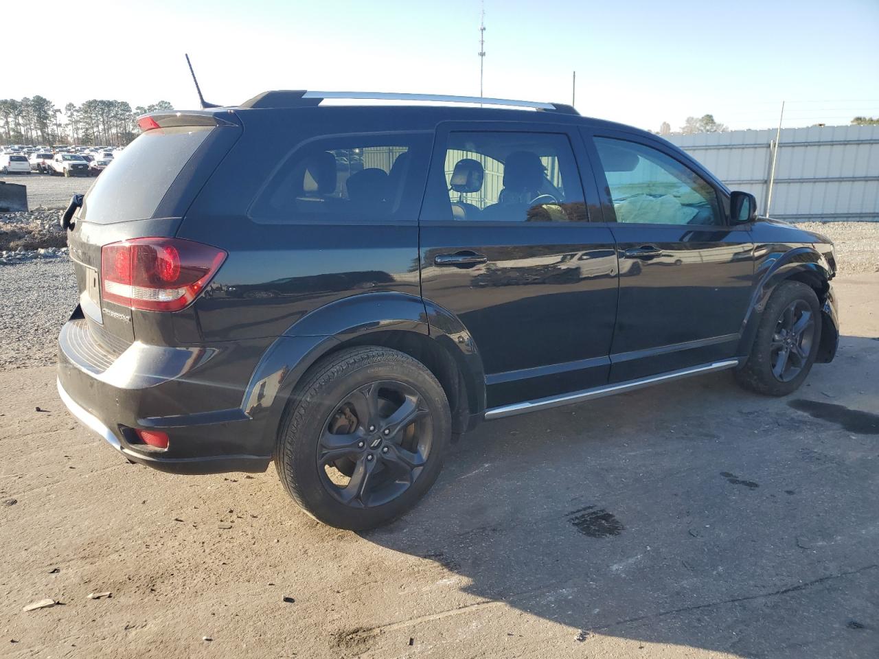 Dodge Journey Crossroad Image 4