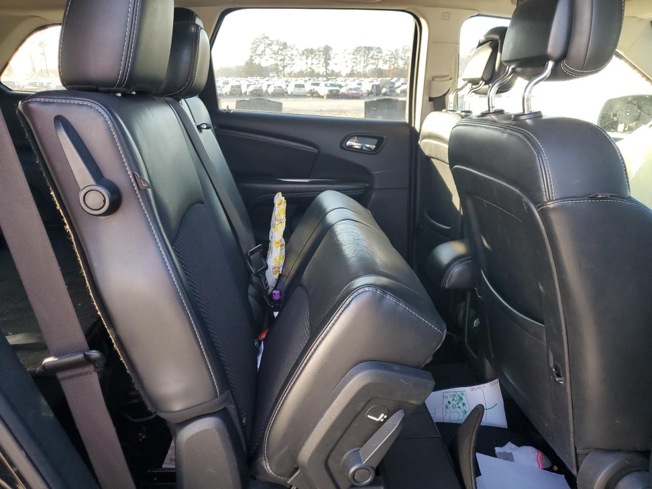 Dodge Journey Crossroad Image 10