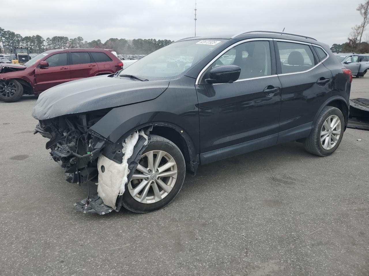 Nissan Rogue S Image 1