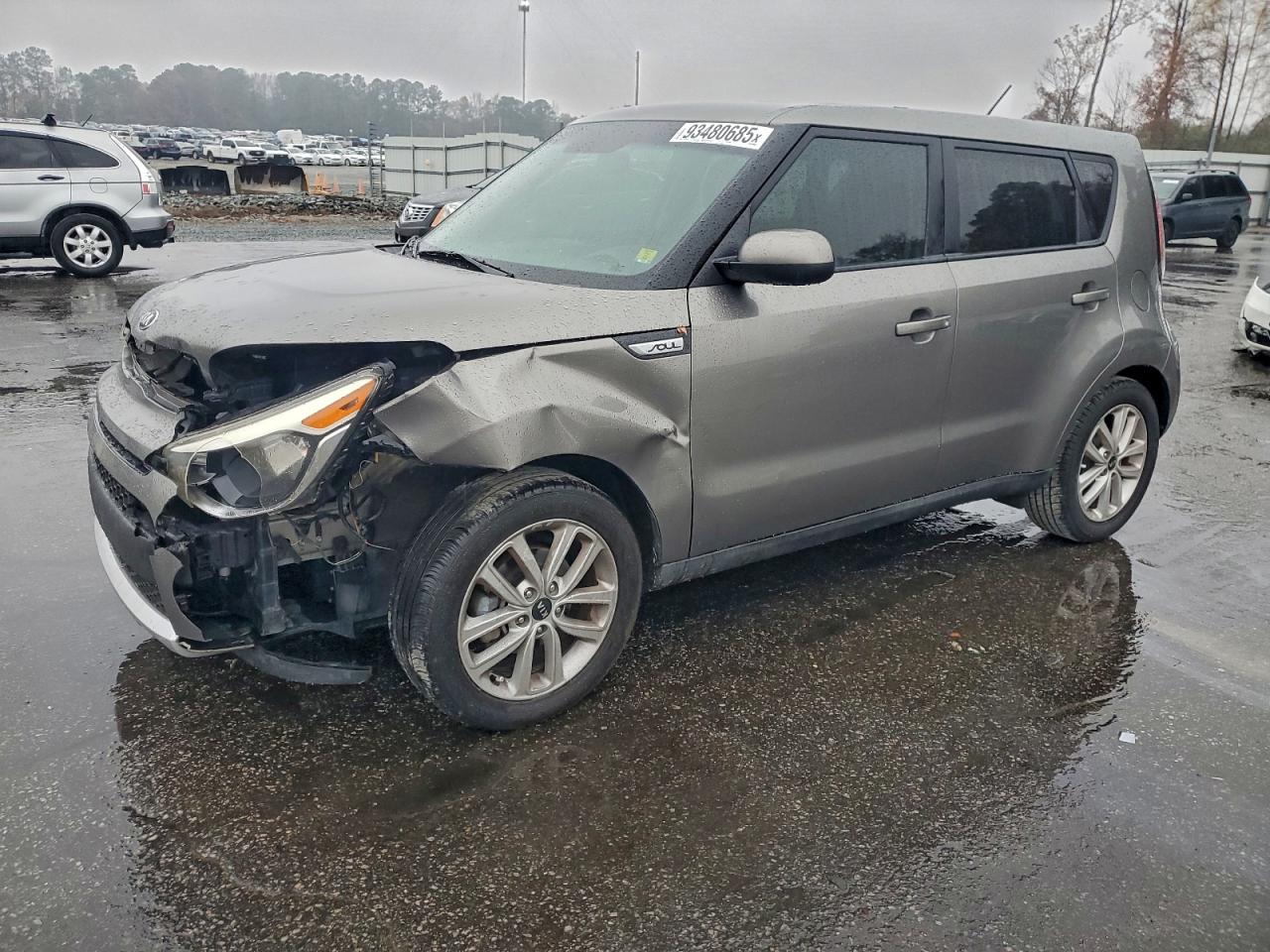 Kia Soul + Image 1