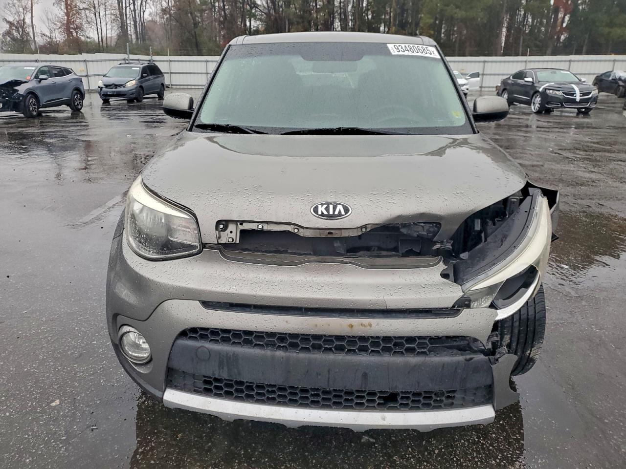 Kia Soul + Image 3